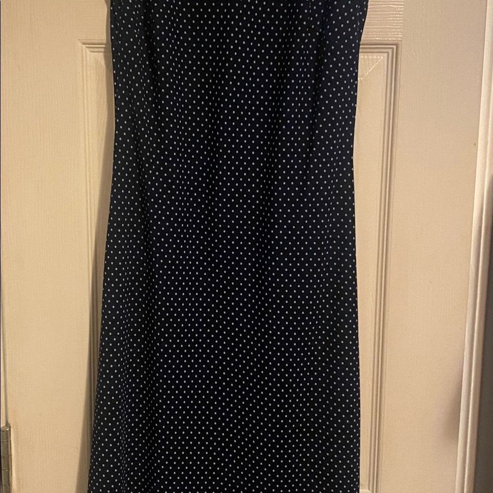 Petite sheath dress, sheer with lining, by Madison Leigh. - Picture 4 of 11
